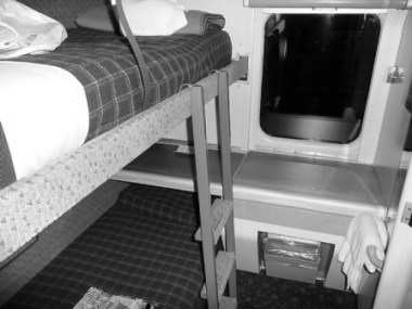 Caledonian_Sleeper_Single_berth