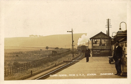 Dunstable_Town_railway_station